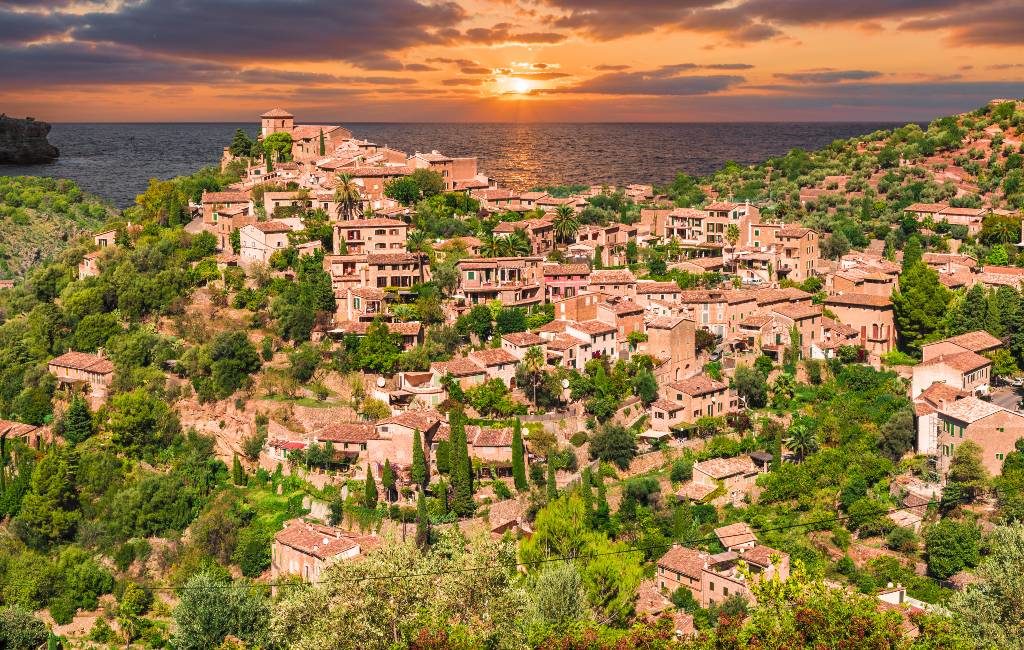 Deià (Mallorca) heeft meer toeristen accommodaties dan inwoners