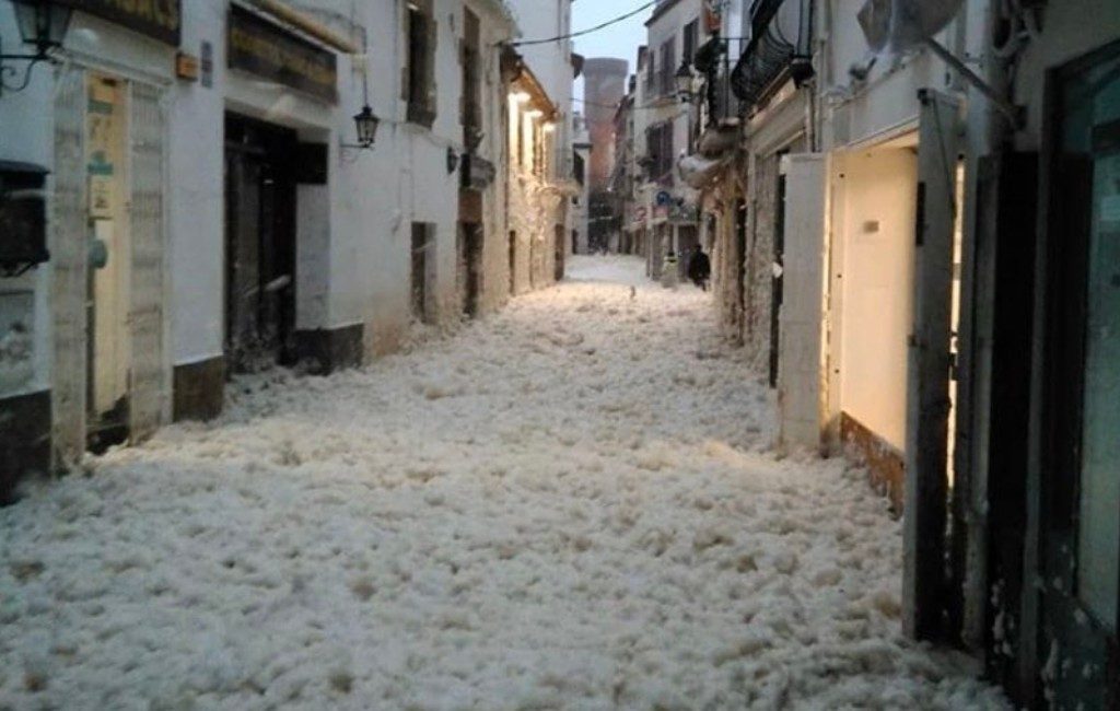 Video’s noodweer Balearen en Catalonië