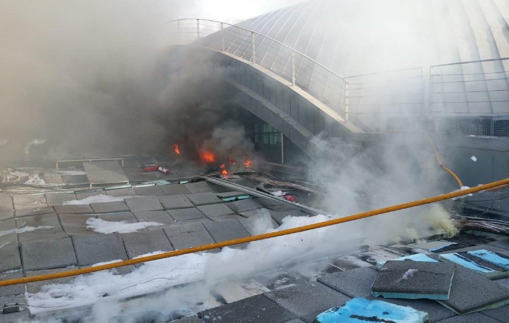 Vliegveld Alicante-Elche kort ontruimd vanwege brand