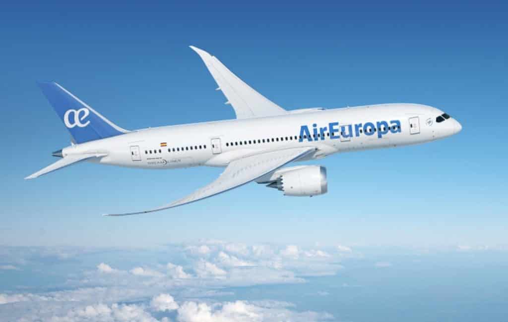 Air Europa vliegtuig na vijf mislukte pogingen Amsterdam terug naar Madrid