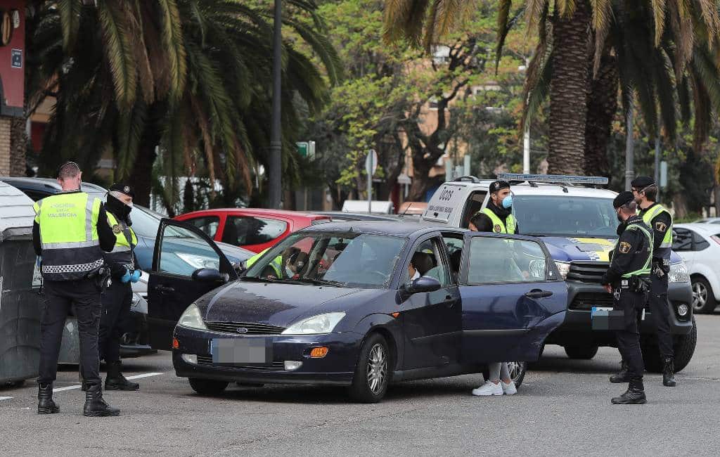 San José feestdag in zes autonome regio's en de noodtoestand in Spanje