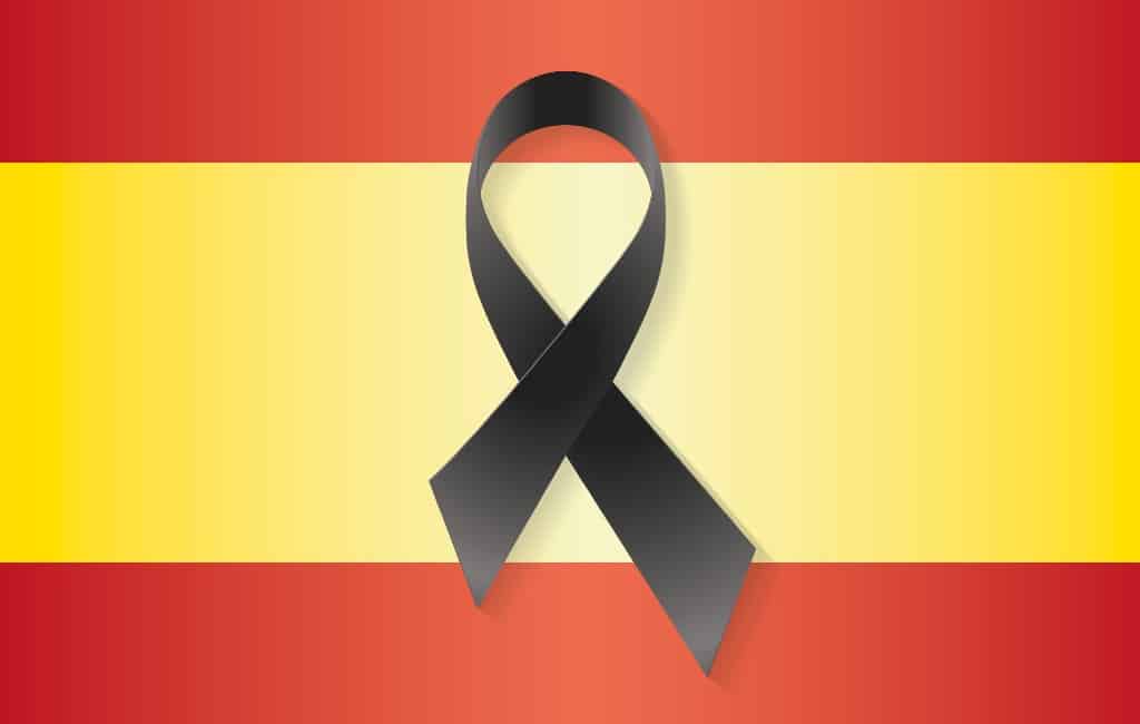 Nationale rouwperiode van 10 dagen voor corona-slachtoffers in Spanje