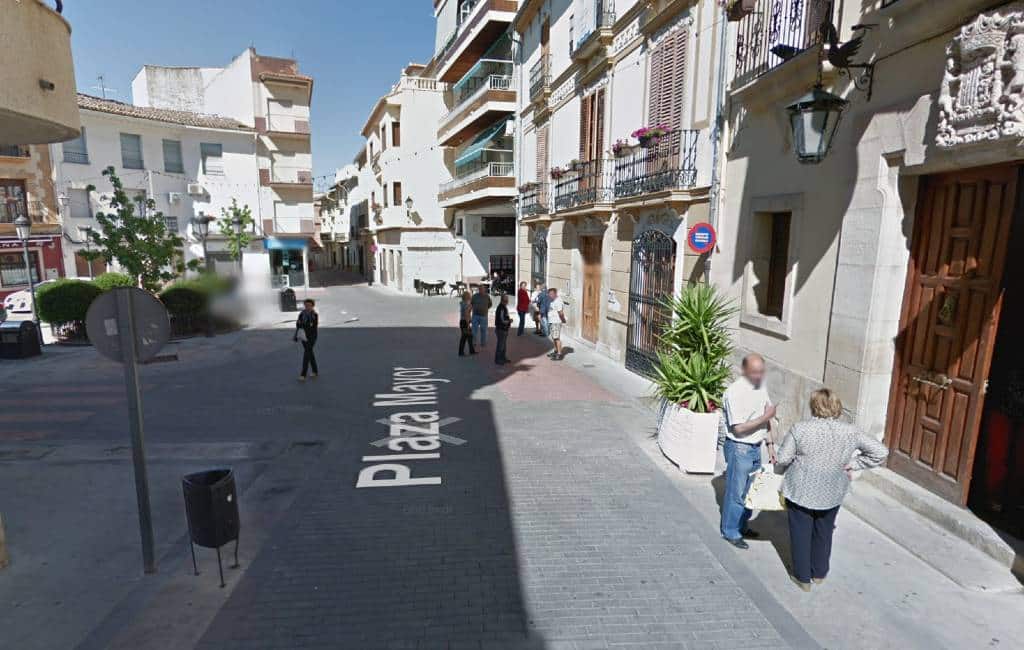 Dorp Benigánim in Valencia regio vanwege corona-positieven 14 dagen op slot