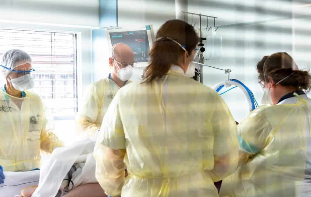 Ziekenhuiscapaciteit Spanje onder druk door covid-patiënten