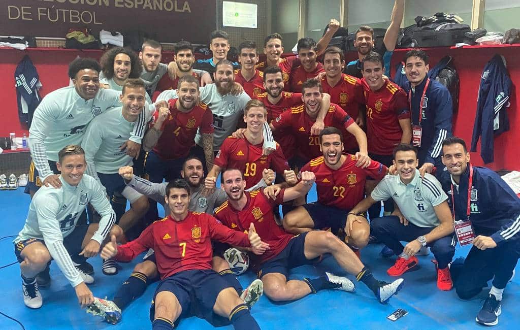 Spanje wint met 6-0 van Duitsland en plaatst zich voor de Final Four