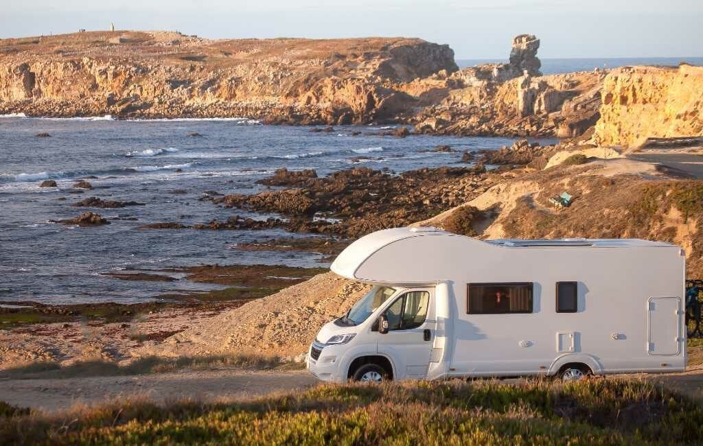 Met camper kamperen en parkeren verboden in Portugal, hoe is dat in Spanje?