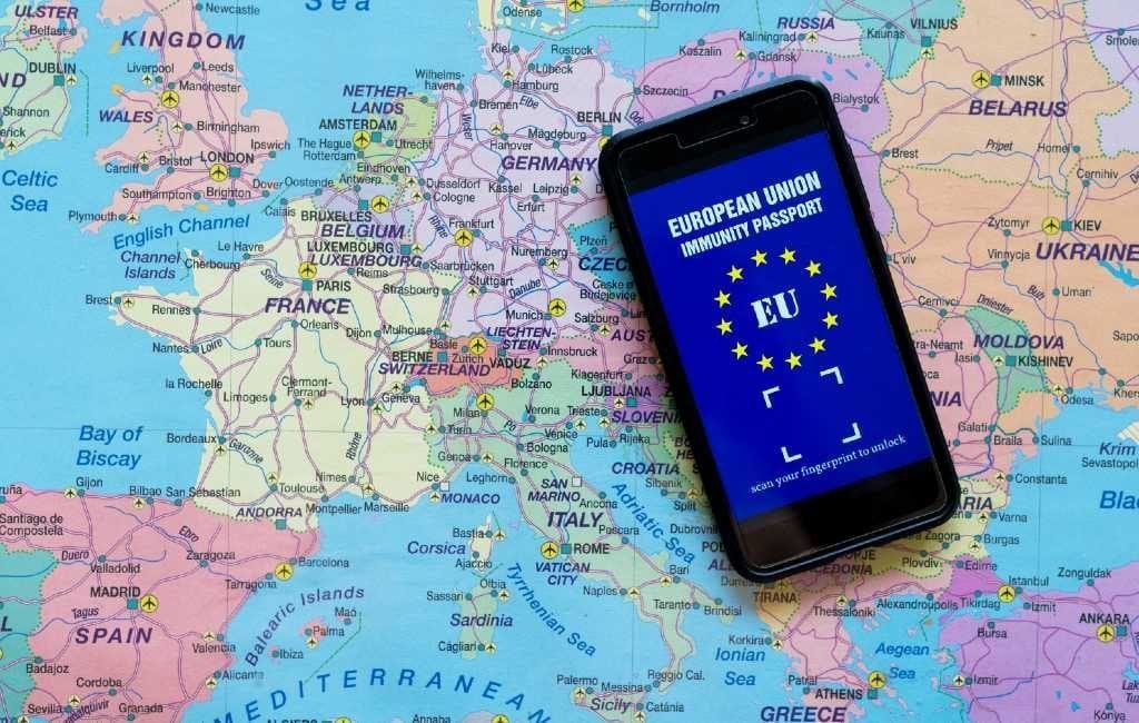 Deze zomer heeft de EU een Europees vaccinatiepaspoort of coronapaspoort