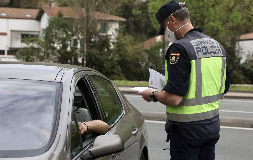 Spaanse politie begonnen met PCR-test grenscontroles in Catalonië, Aragón en Baskenland