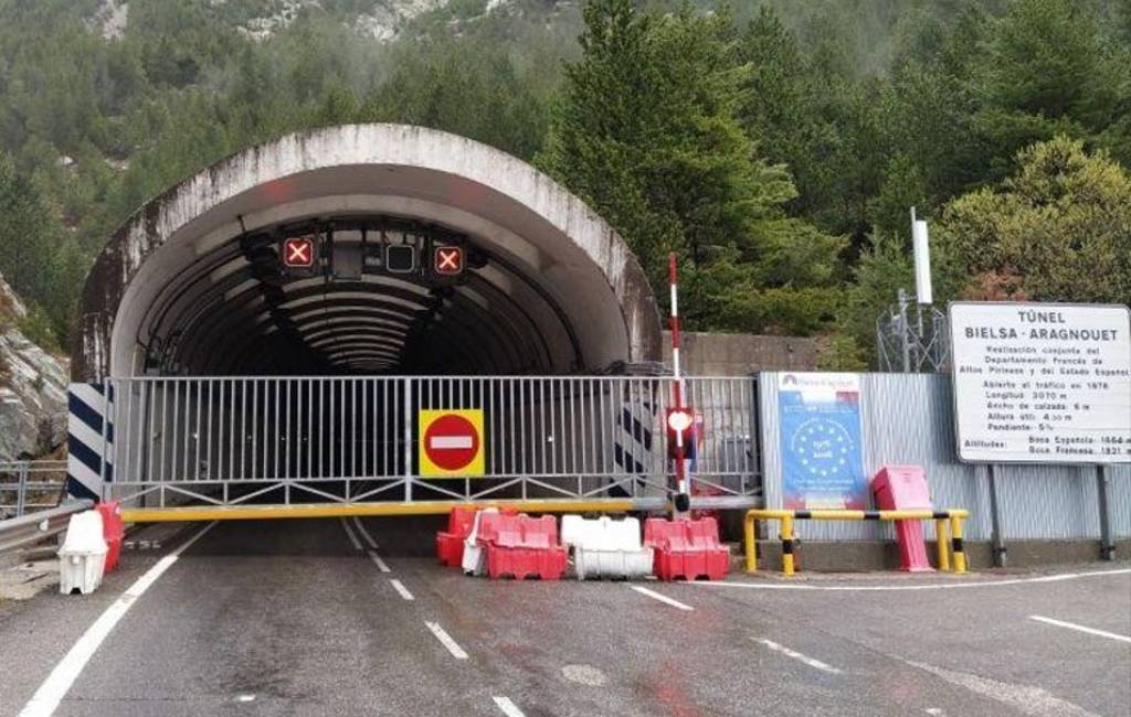 De tunnel van Bielas tussen Frankrijk en Spanje blijft ‘s nachts gesloten