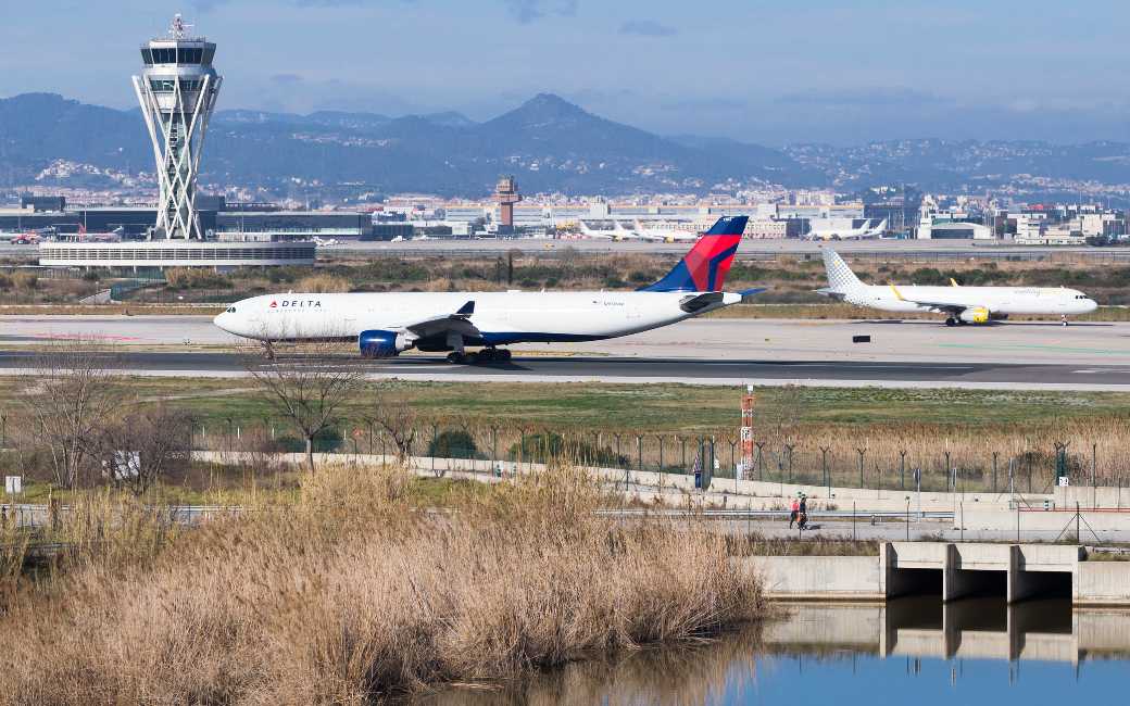 Uitbreiding luchthaven Barcelona-El Prat leidt tot veel discussie