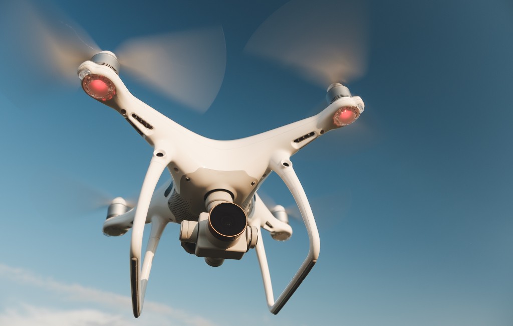 Anti-Drone eenheid politie Huesca neutraliseert 3 drones tijdens Pilar feesten