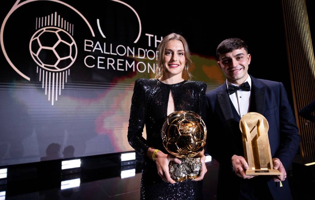 Spaanse voetbalster Alexia Putellas wint de Ballon d'Or voor vrouwen en Pedri voor speler onder de 21 jaar