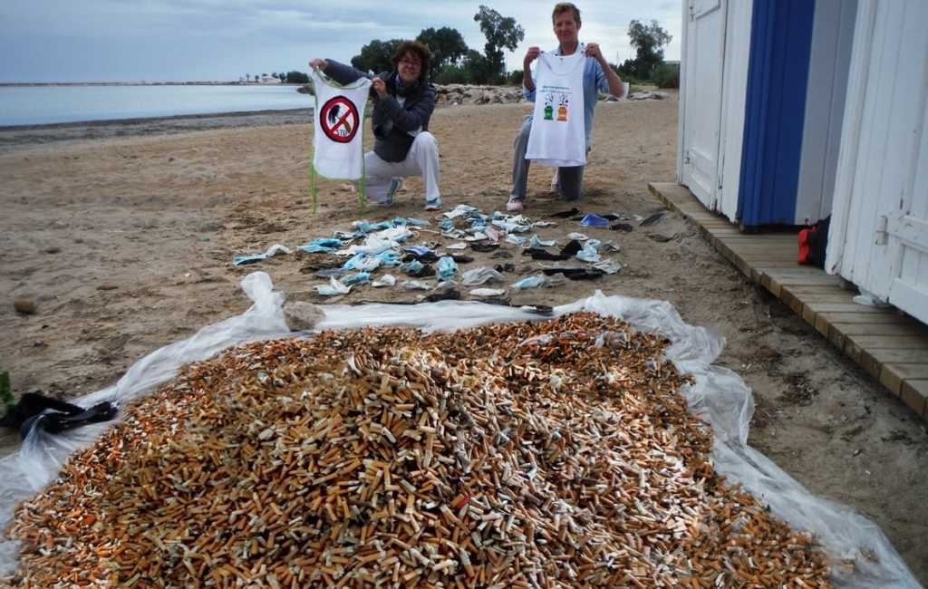 Meer dan één miljoen sigarettenpeuken na strandschoonmaakactie in Denia