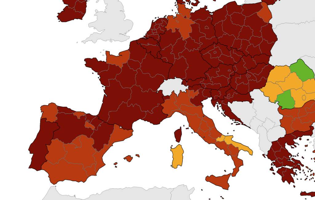 Corona-kaart Europees Centrum voor ziektepreventie met LICHT- en DONKERROOD in Spanje (16 dec)