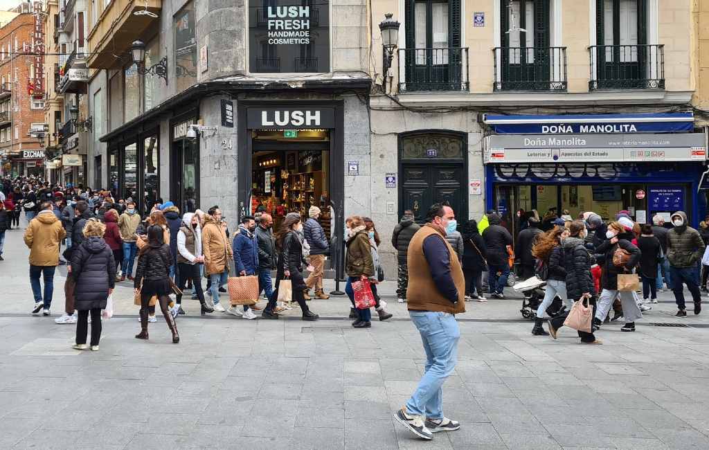 Ondanks corona toch enorm druk bij Spanje’s populairste lotenverkoper in Madrid