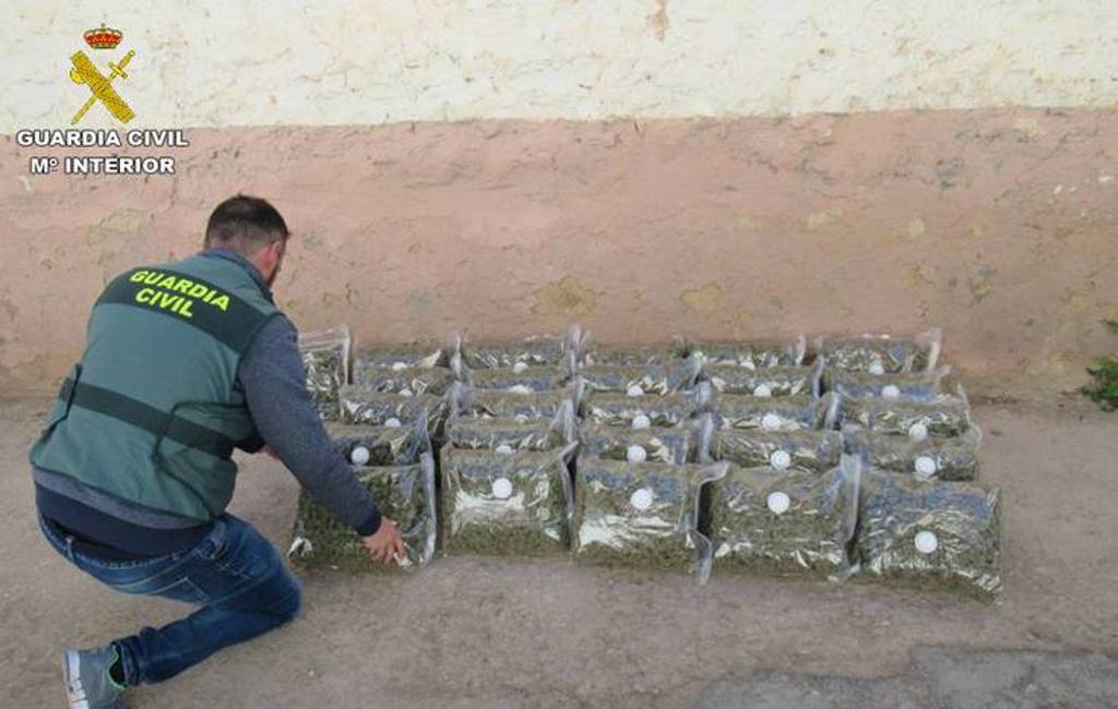 Politie arresteert Nederlander in Alicante vanwege ingenieuze drugshandel
