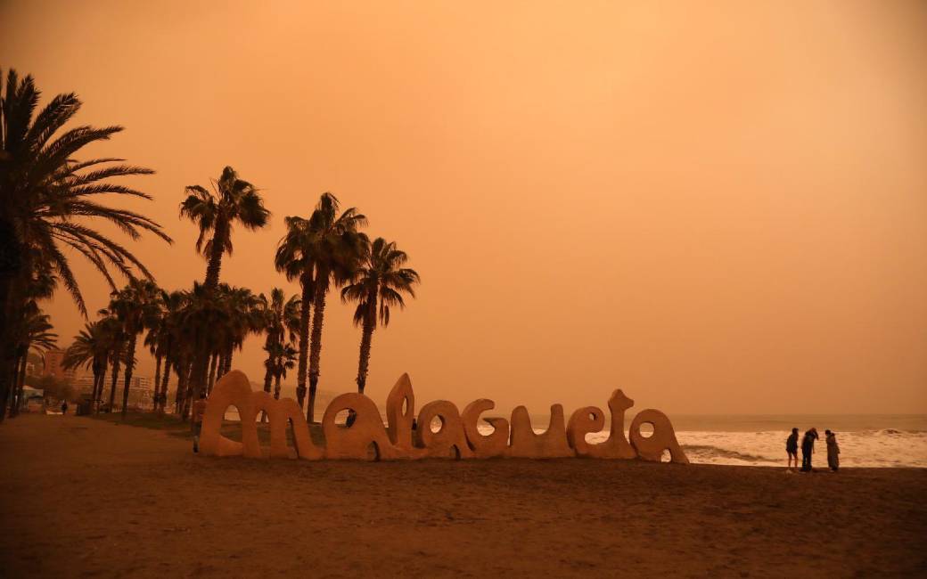 Saharastof kleurt de lucht van Málaga en Almería opnieuw geel/oranje