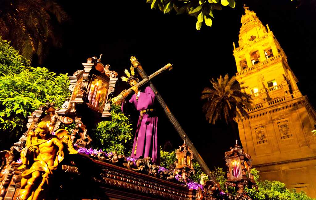 Wanneer vindt de ‘Semana Santa’ paasweek eigenlijk plaats dit jaar in Spanje?