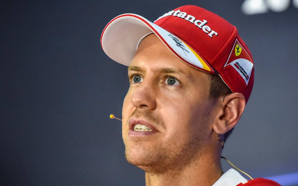Sebastian Vettel zet achtervolging in op elektrische step na overval in Barcelona