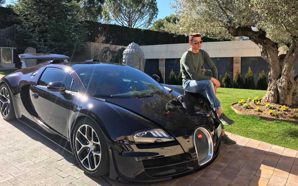 Cristiano Ronaldo betaalt de schade terug na een ongeluk met zijn Bugatti Veyron