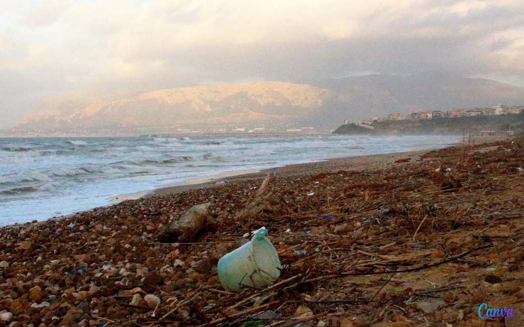 Europees rapport laat zien dat een dertigtal stranden in Spanje van slechte kwaliteit zijn