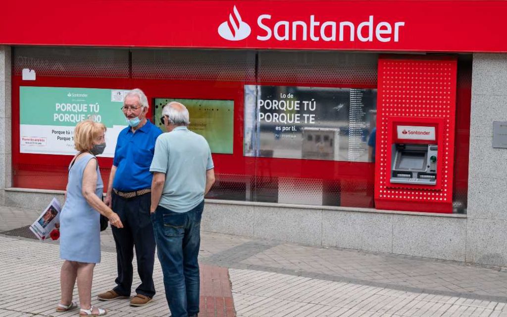 Spanje heeft steeds minder bankfilialen met in 2022 hetzelfde aantal van 1976