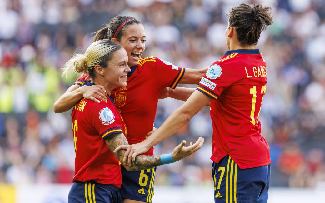 EK voetbal vrouwen 2022: Spanje wint eerste groepsfase wedstrijd met 4-1 van Finland