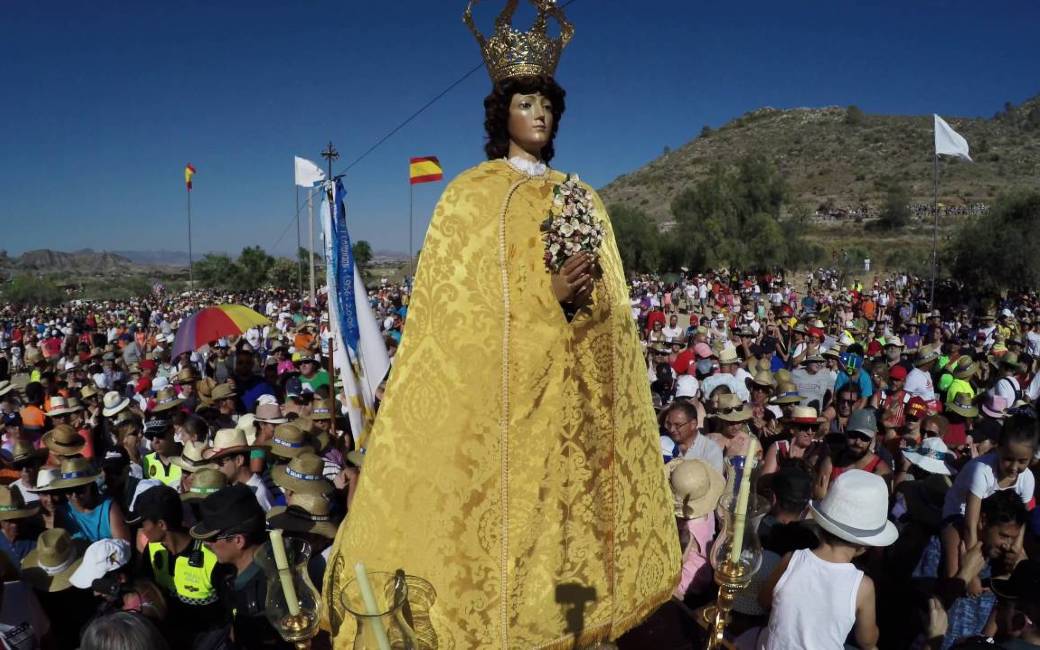 Het bijzondere ‘Virgen de las Nieves’ feest van Hondón de las Nieves dat op even jaren in Aspe plaatsvindt