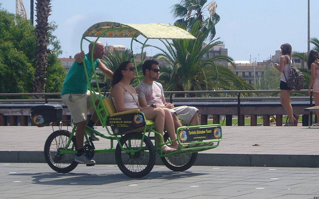 Gemeente Barcelona verbiedt vanaf 2023 de fietstaxi's in de stad