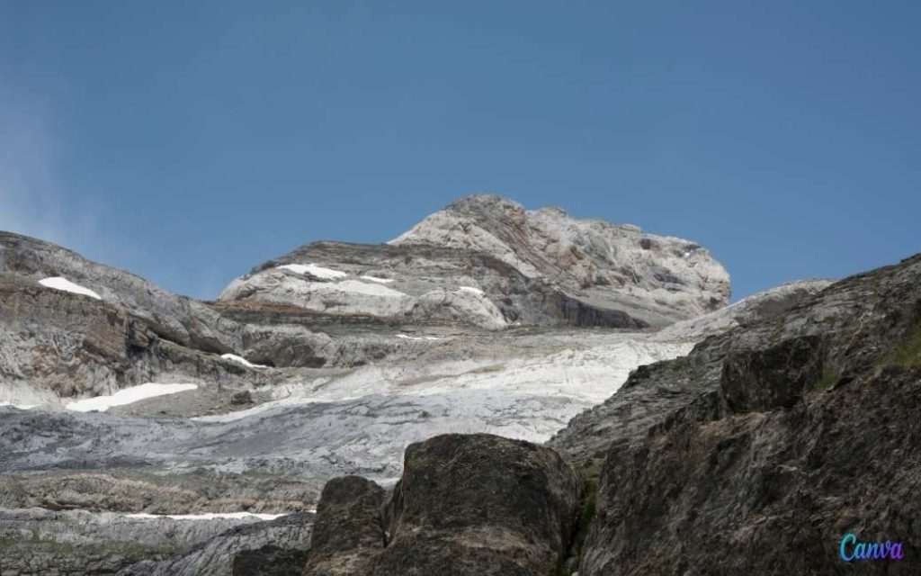 Opnieuw een vreselijk jaar voor de gletsjer van Monte Perdido in de Pyreneeën