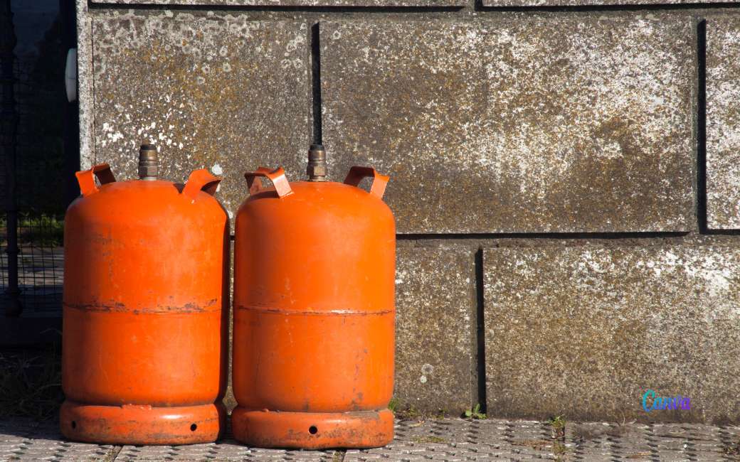 Prijzen oranje gekleurde butaangasflessen voor het eerst in zes maanden gedaald in Spanje