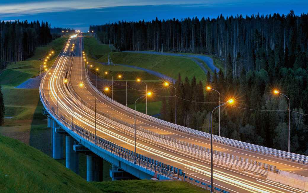 Spaanse regering wil 510 miljoen euro investeren in efficiëntere snel- en autoweg verlichting