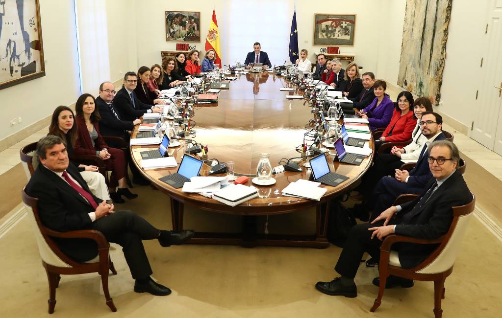 Spaanse regering kondigt derde steunpakket met anticrisismaatregelen aan