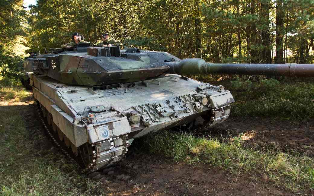 Spanje stuurt voorlopig geen Leopard-tanks naar Oekraïne