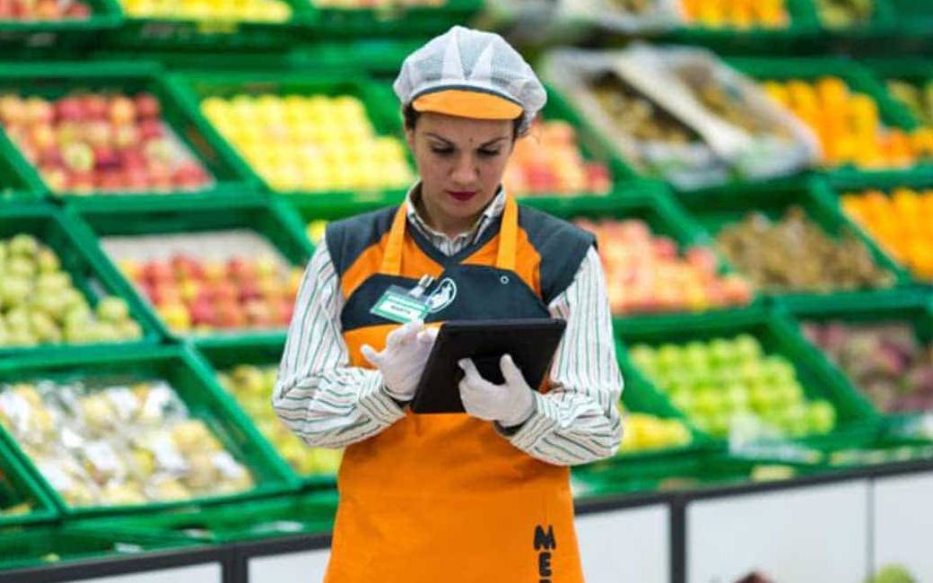 Mercadona supermarkt verhoogt salaris personeel vanwege inflatie in Spanje