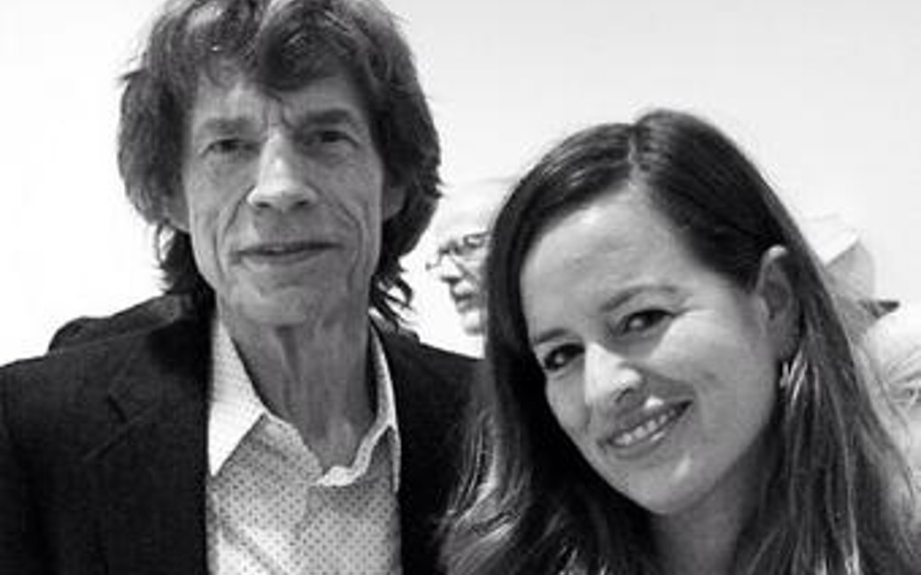 Dochter van Mick Jagger op Ibiza gearresteerd voor slaan van agent