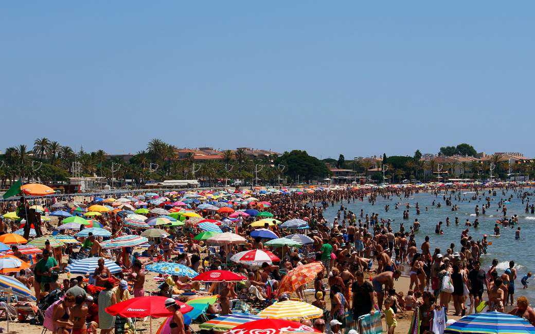 Spanje zou in 2023 het toerisme record kunnen verbreken met 264 miljoen reizigers