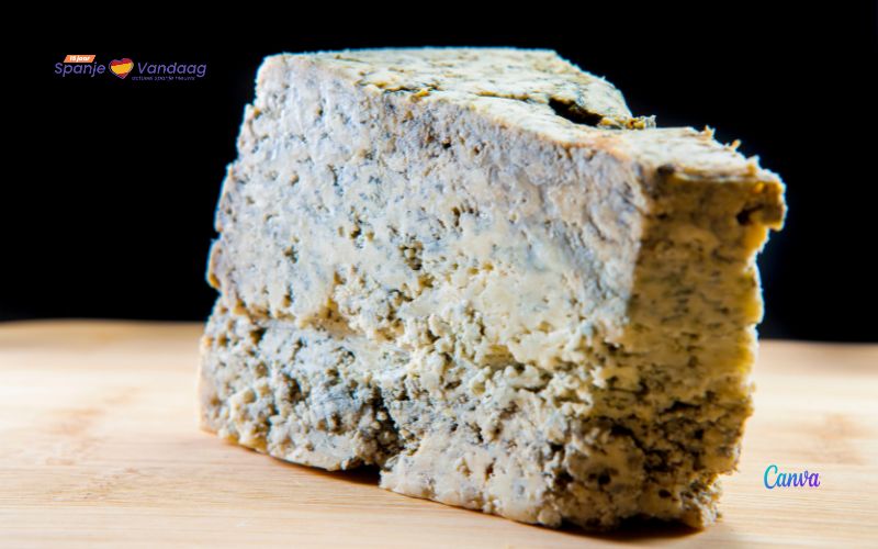 In Asturië is een recordbedrag betaald van 30.000 euro voor een stuk kaas
