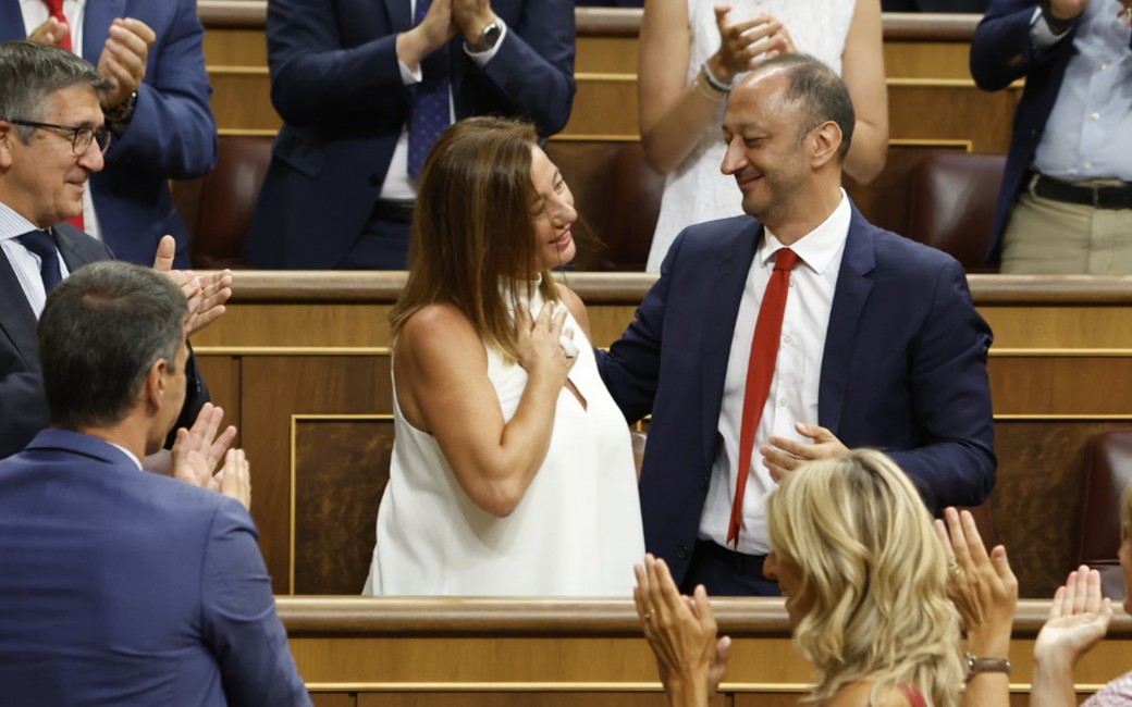 Nieuwe parlementsvoorzitter staat gebruik Catalaans, Baskisch en Galicisch toe