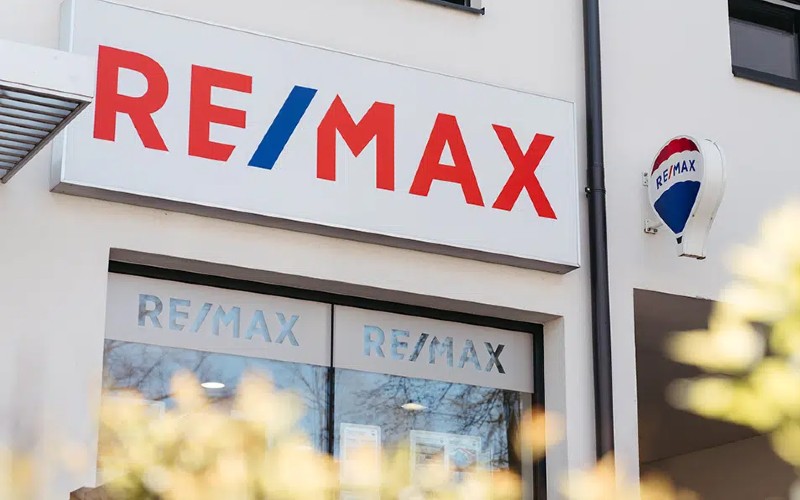 Internationale vastgoedketen RE/MAX waarschuwt voor fraude met bedrijfslogo in Spanje