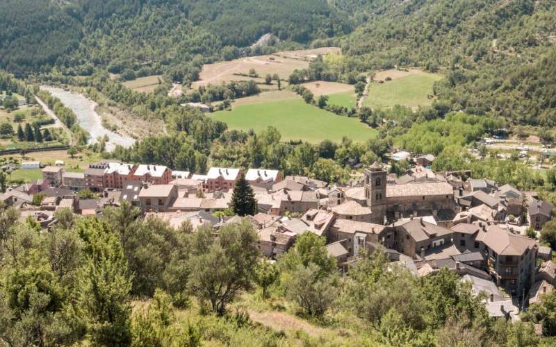 Zinloze moord in de Spaanse Pyreneeën leidt tot nationale verontwaardiging
