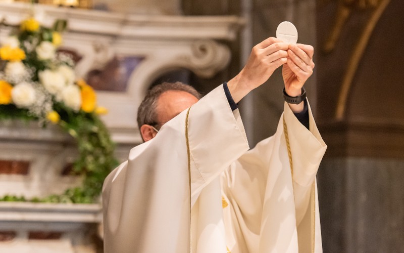 Aantal katholieken dat naar de kerk gaat daalt in Spanje maar er zijn ook positieve ontwikkelingen