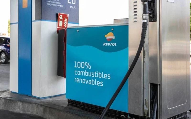 Repsol introduceert hernieuwbaar brandstof zonder aardolie voor alle auto's