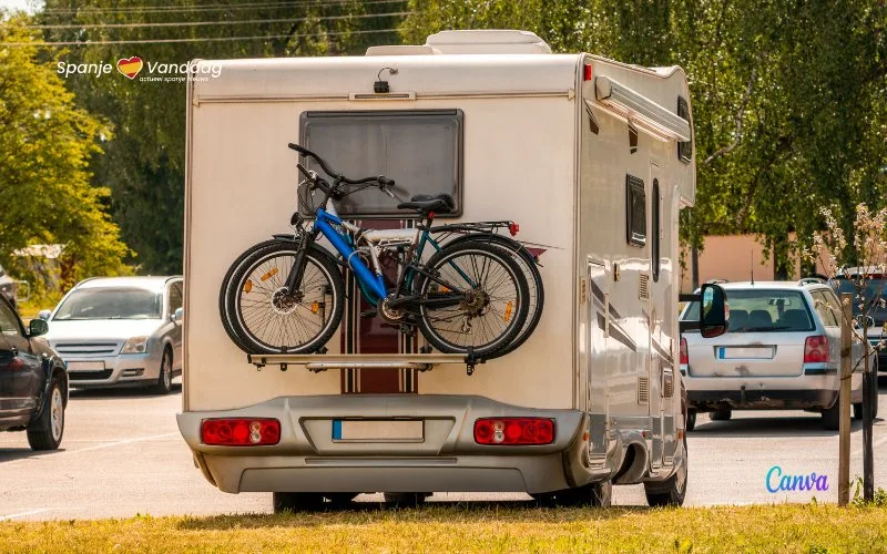 Meer regelgeving voor parkeren met kampeerauto’s in Spanje of meer vrijheid?