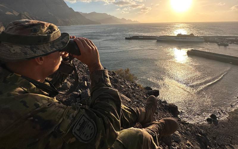 Spaans leger plaatst strijdkrachten op de Canarische Eilanden om soevereiniteit te waarborgen