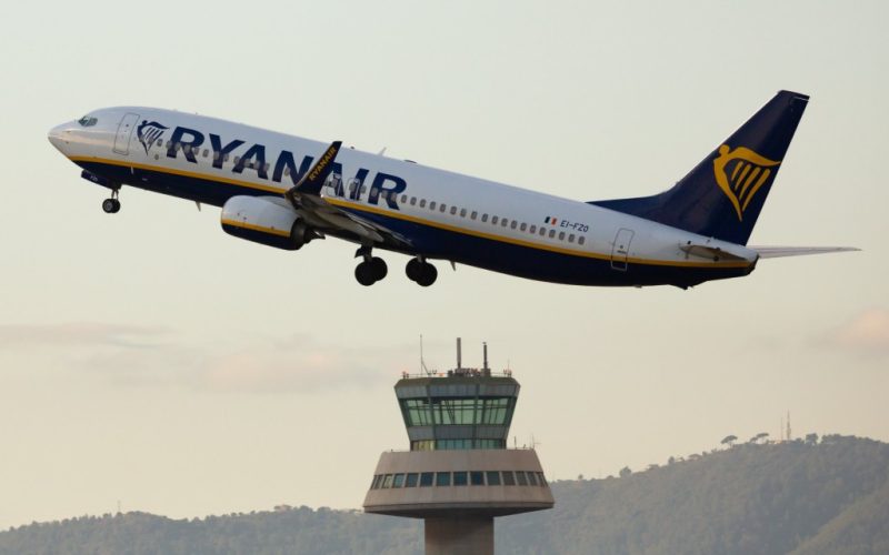 Ryanair annuleert meer dan 300 vluchten vanwege de staking van de Franse luchtverkeersleiding