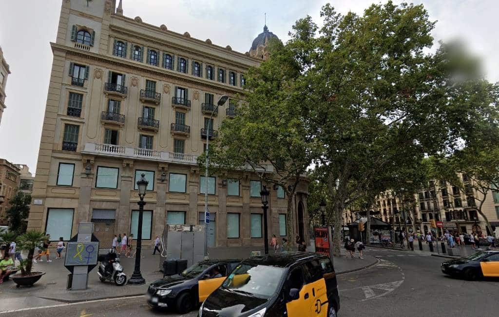Primark opent Spanje’s op een grootste winkel in Barcelona