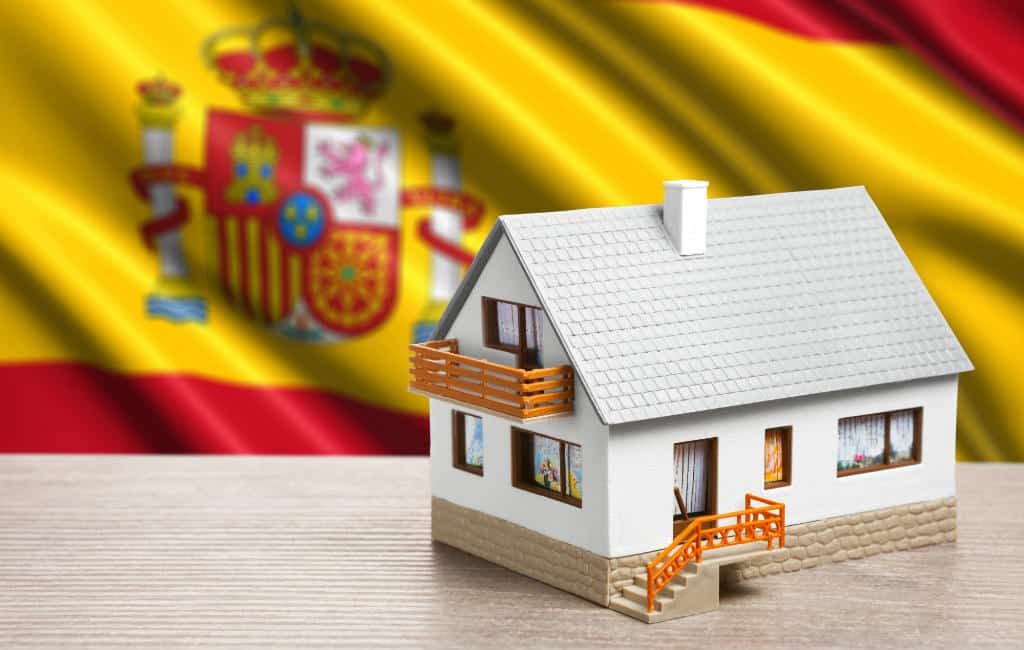 Buitenlanders kopen minder woningen in Spanje