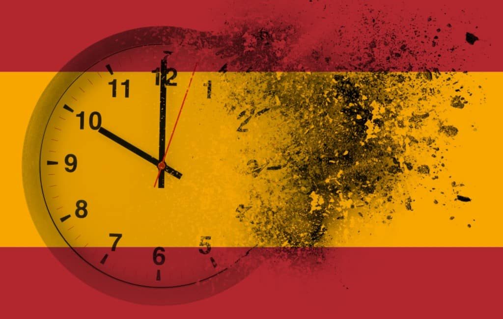 Spanje moet een uur terug om de Greenwich-tijd aan te houden