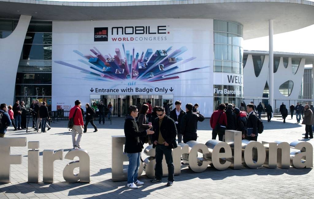Mobile World Congress in afgeslankte corona-veilige versie van start in Barcelona